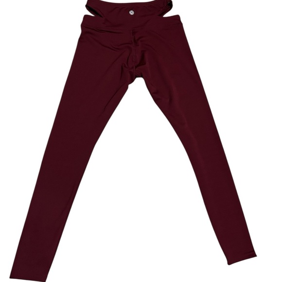 Women's Burgundy Leggings - Picture 2 of 3